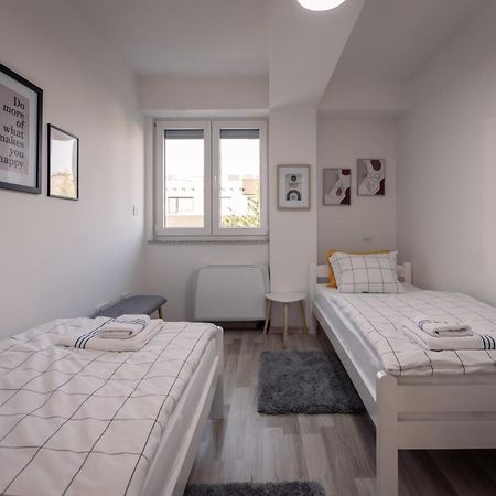 T20 Apartments Скопие Екстериор снимка