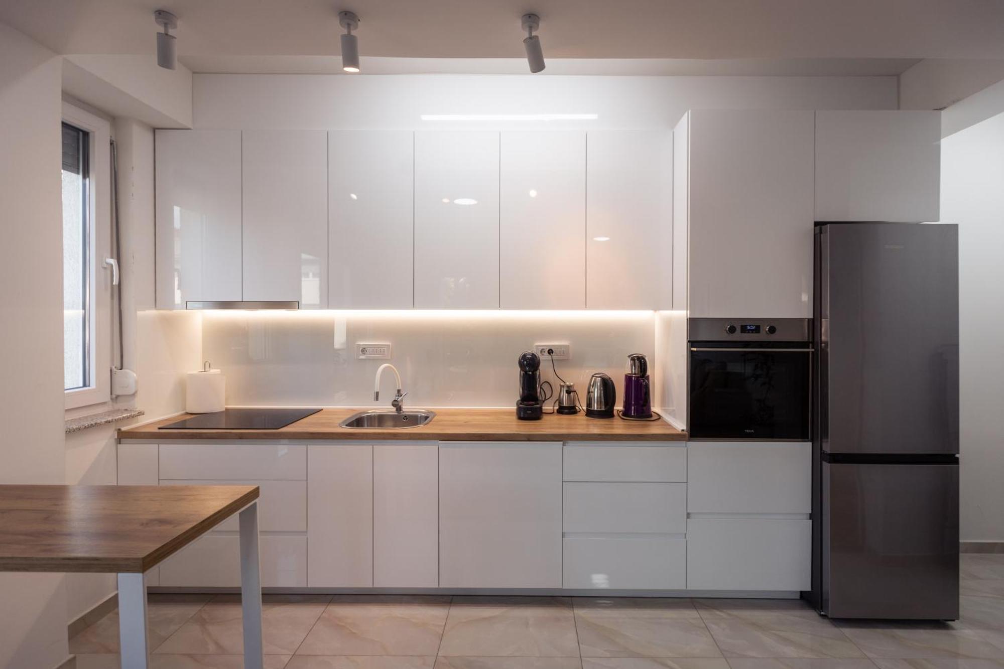 T20 Apartments Скопие Екстериор снимка
