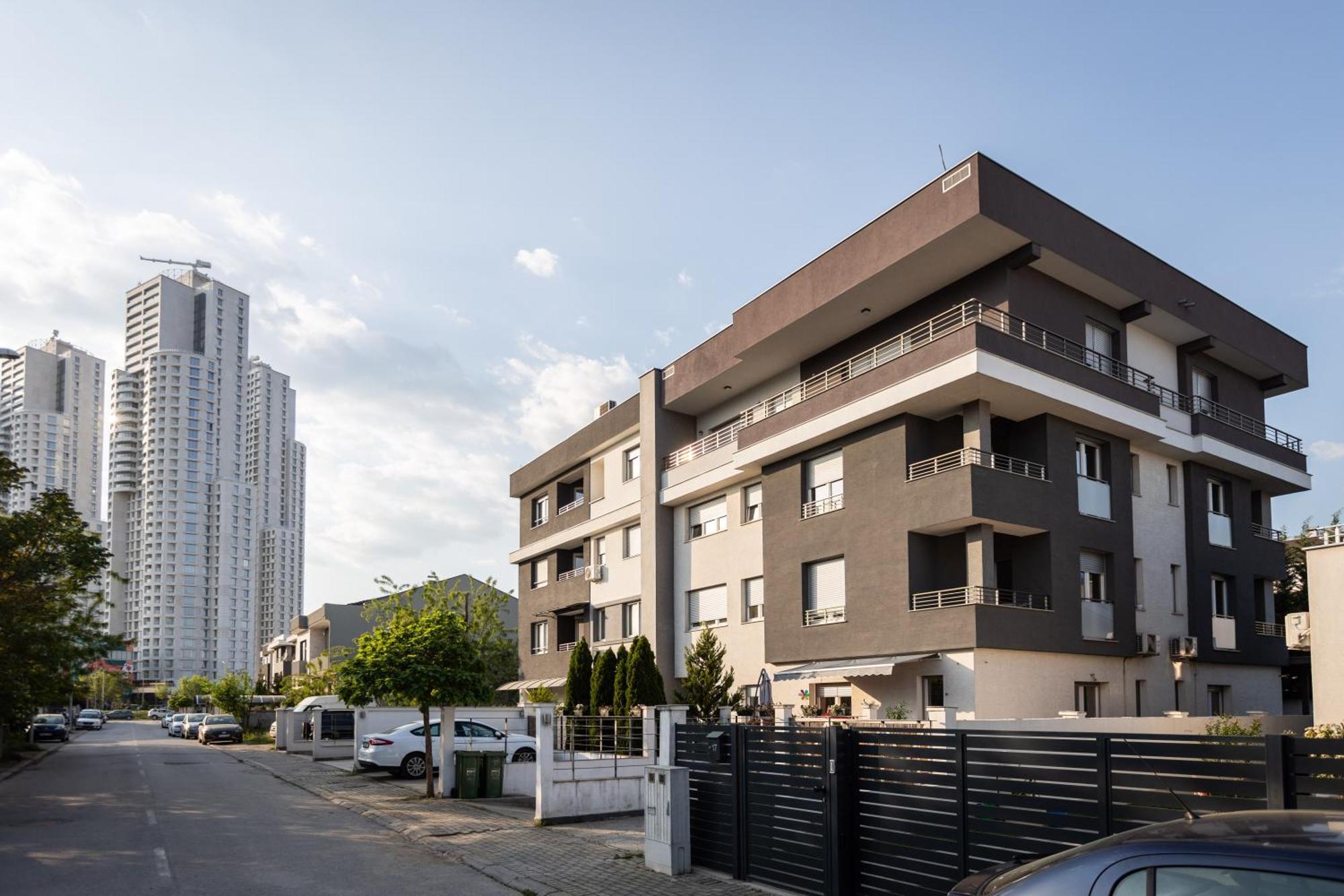 T20 Apartments Скопие Екстериор снимка
