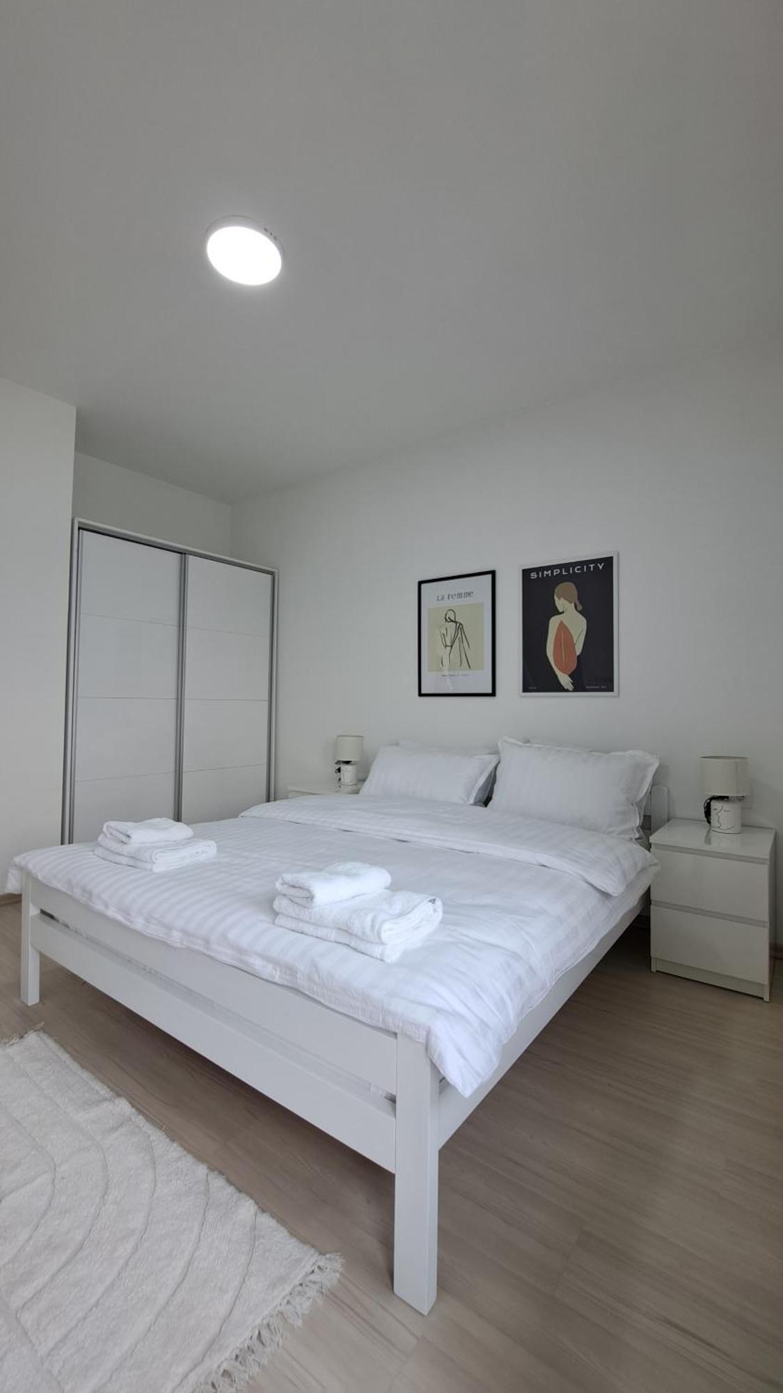 T20 Apartments Скопие Екстериор снимка